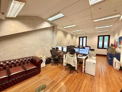 Uob Plaza (D1), Office #454027061